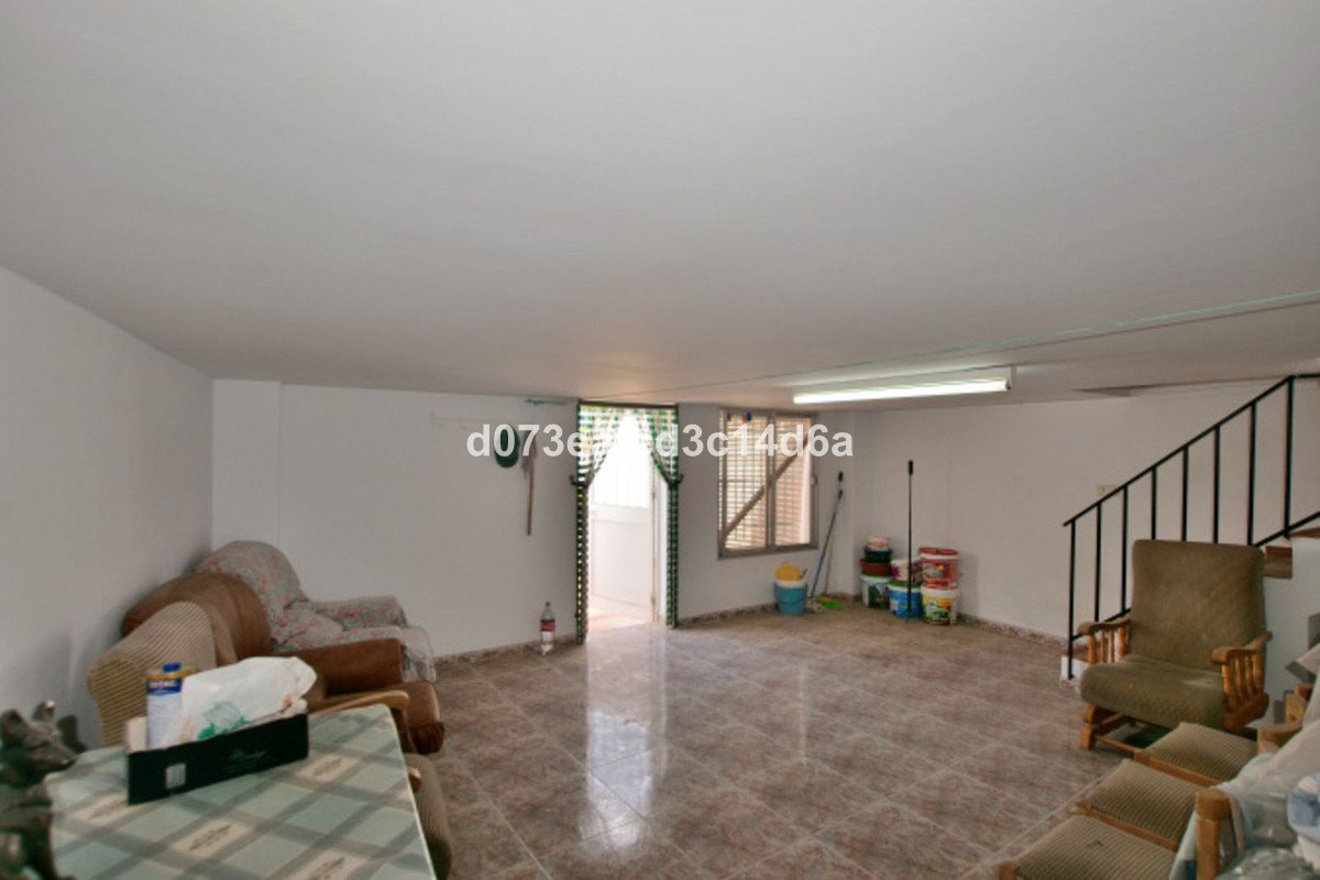 4 Bed Townhouse in Olvera