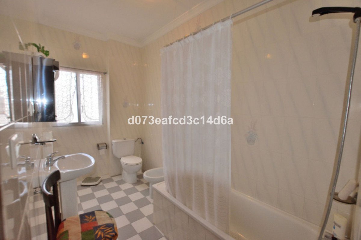 4 Bed Townhouse in Olvera