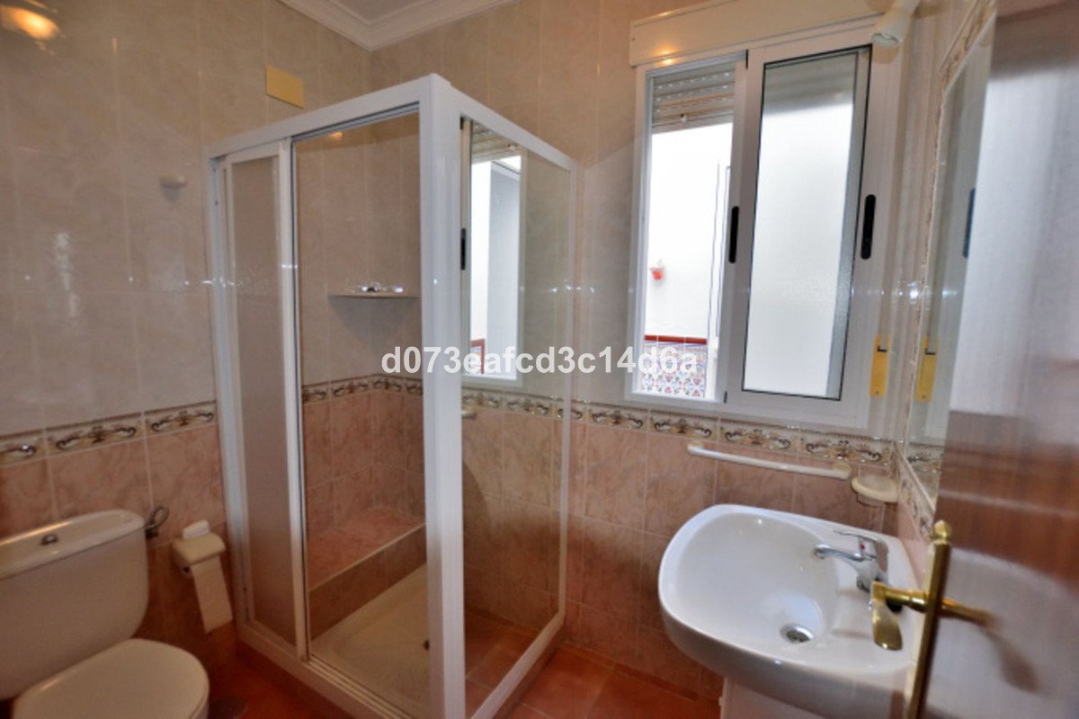 4 Bed Townhouse in Olvera