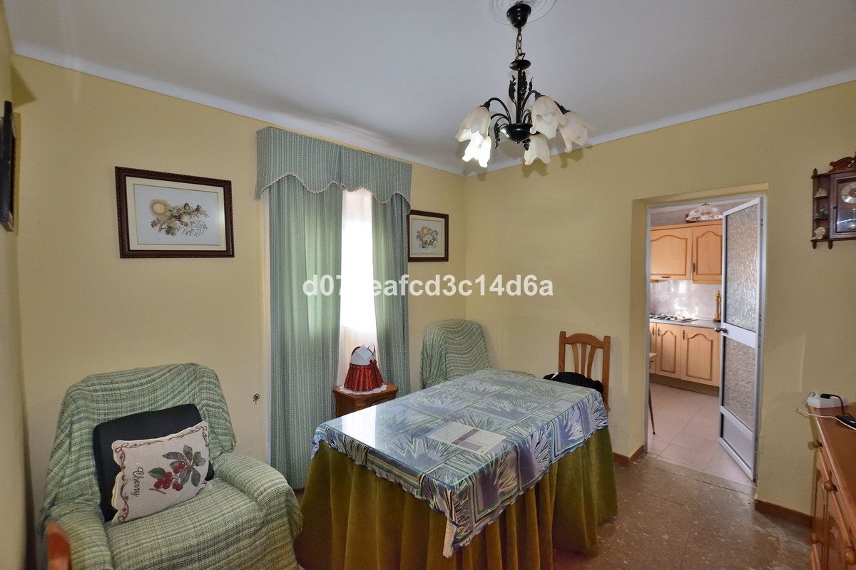 3 Bed Townhouse in Olvera