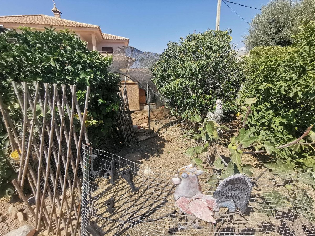 5 Bed Townhouse in Huércal-Overa
