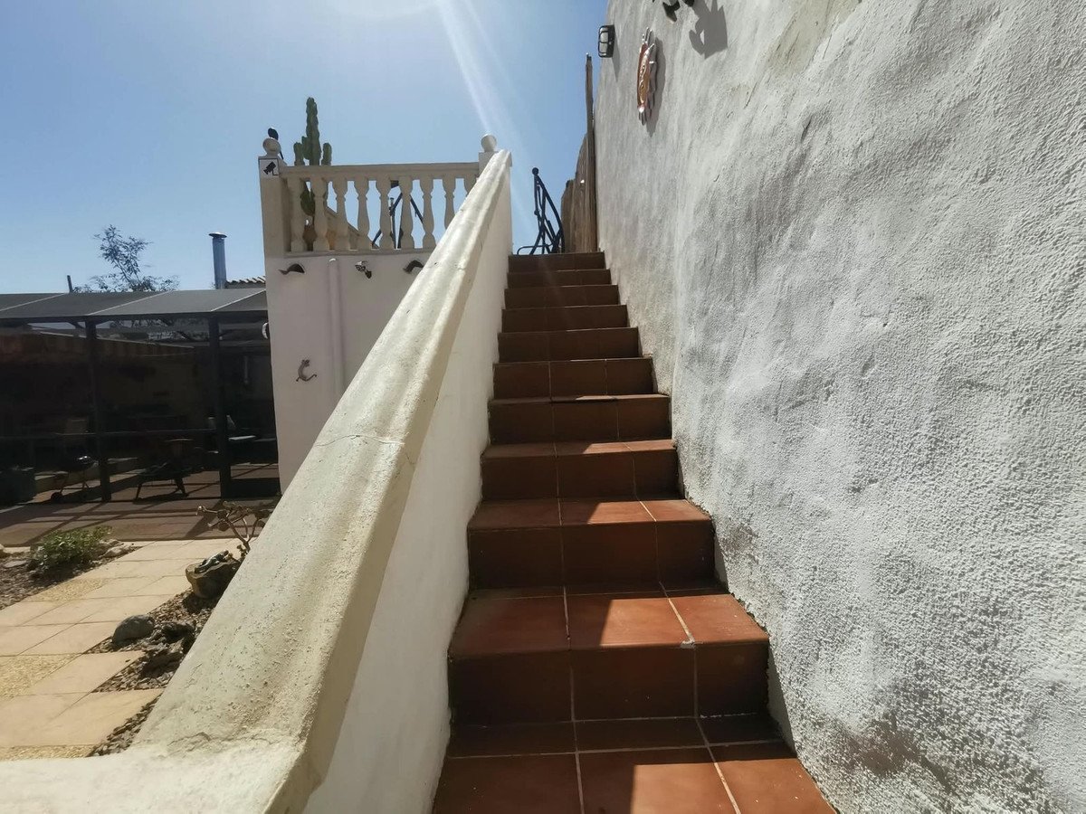 5 Bed Townhouse in Huércal-Overa