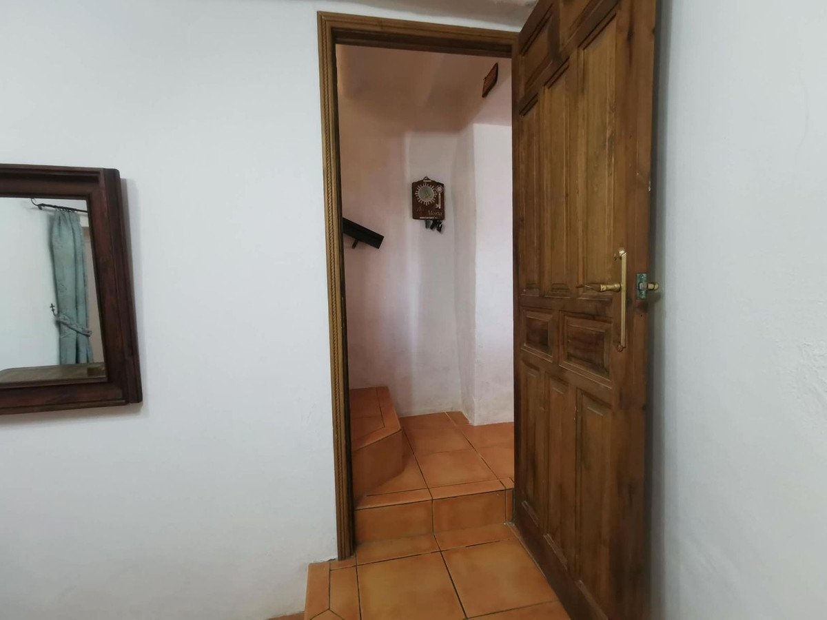 5 Bed Townhouse in Huércal-Overa