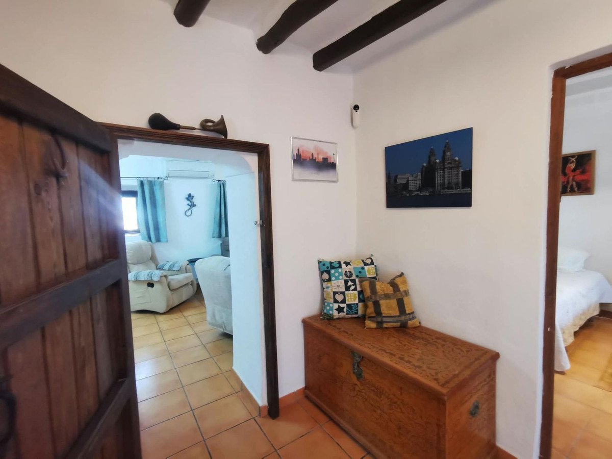 5 Bed Townhouse in Huércal-Overa