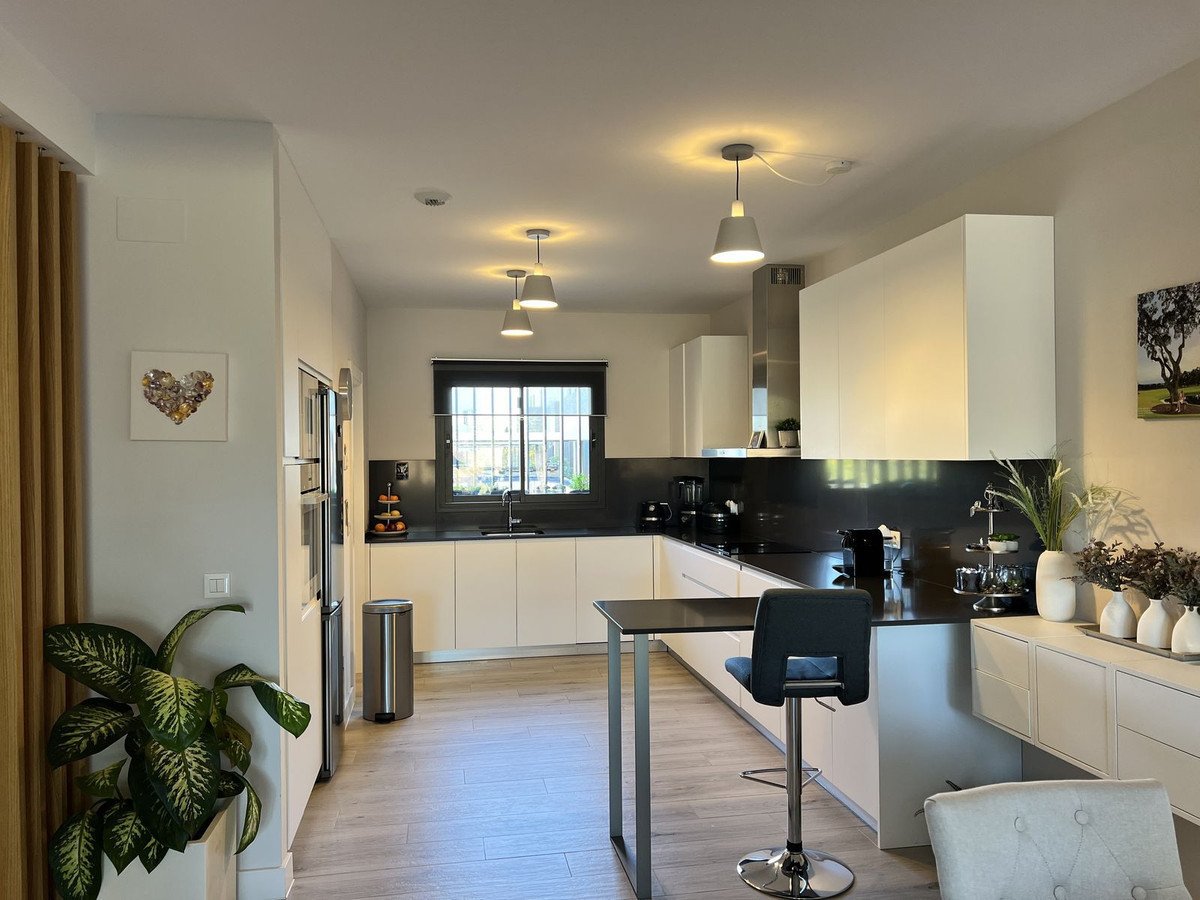 4 Bed Townhouse in Sotogrande