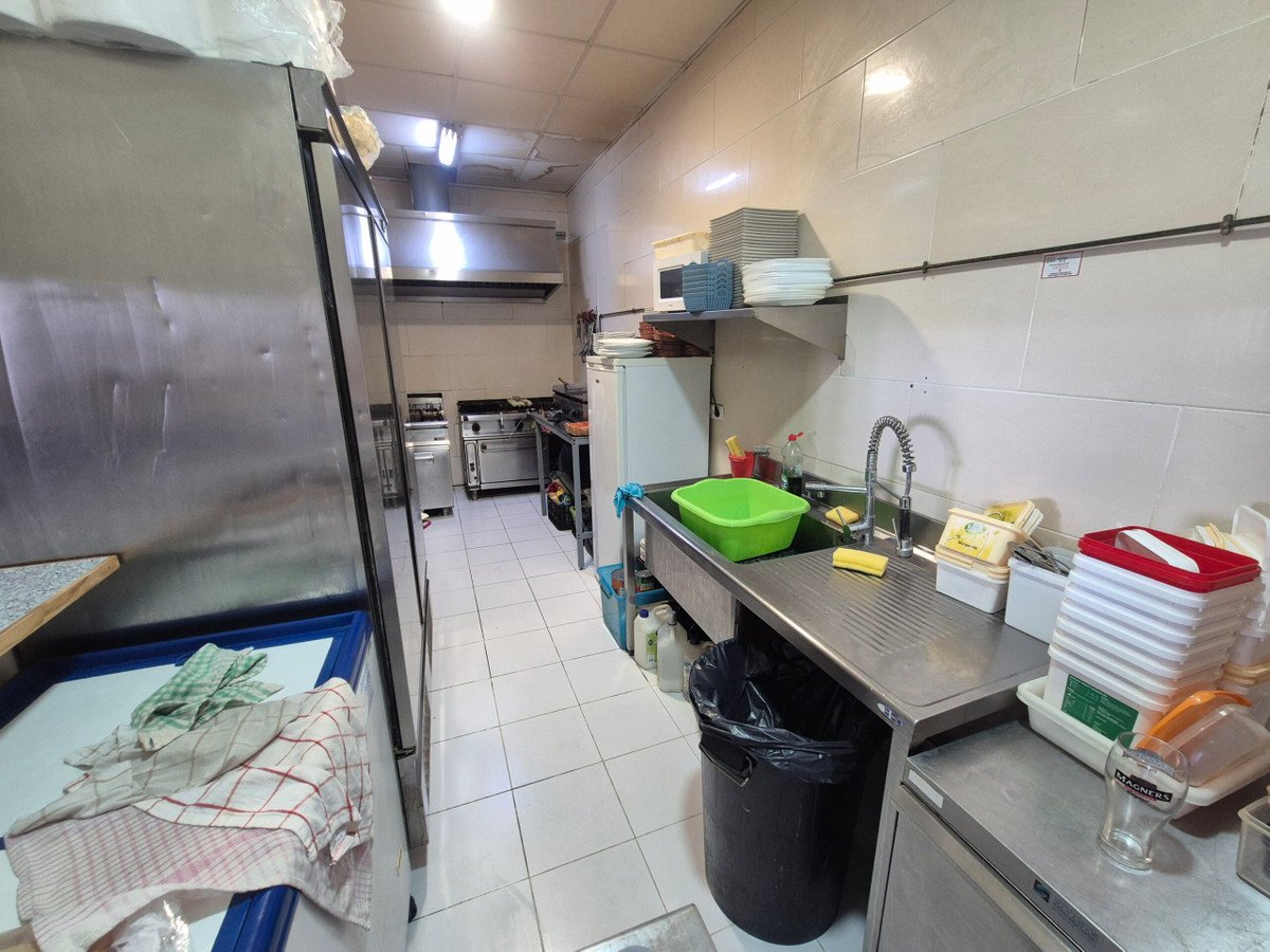 Commercial in La Zenia