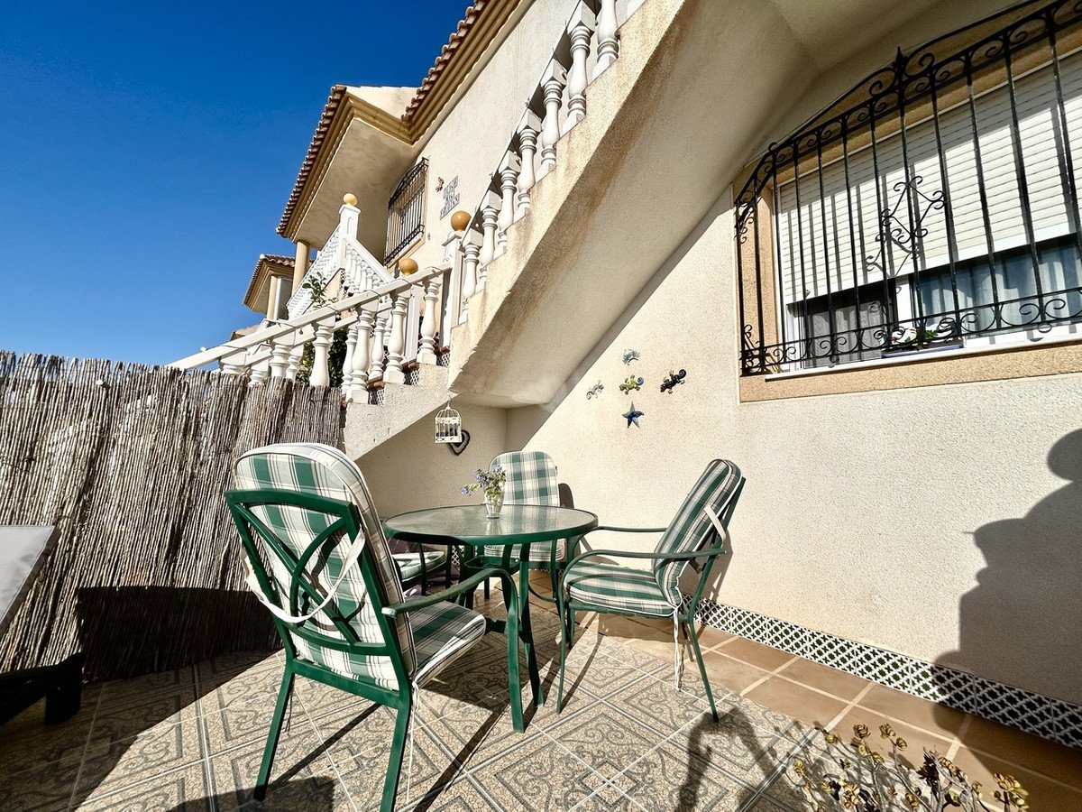 2 Bed Ground Floor Apartment in Cabo Roig