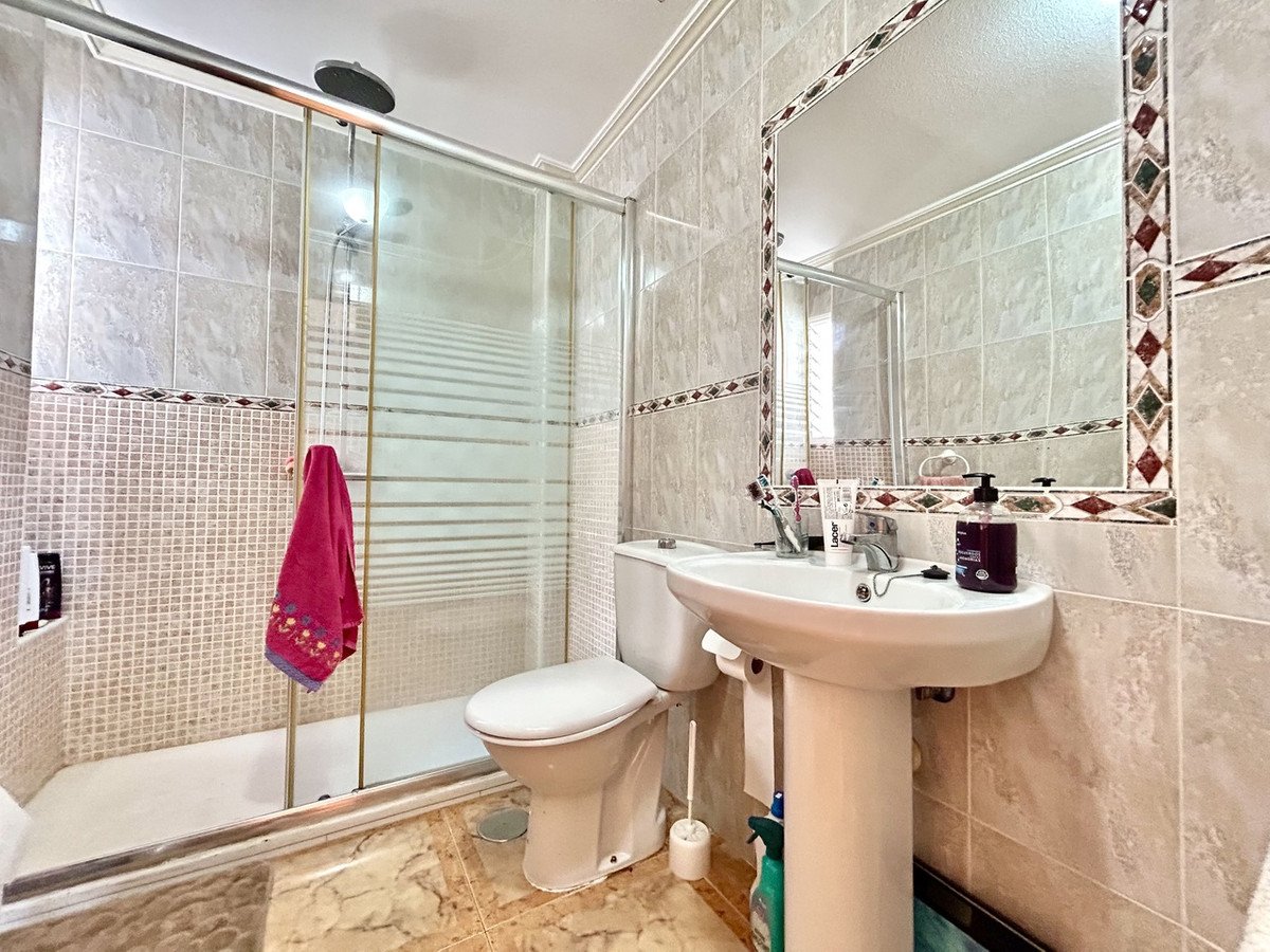 2 Bed Ground Floor Apartment in Cabo Roig