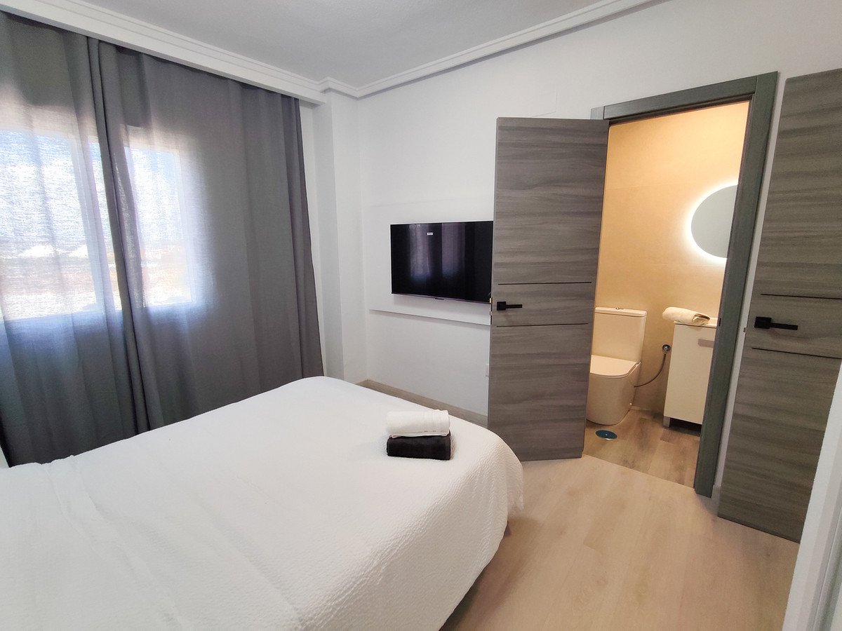 3 Bed Ground Floor Apartment in Torrevieja