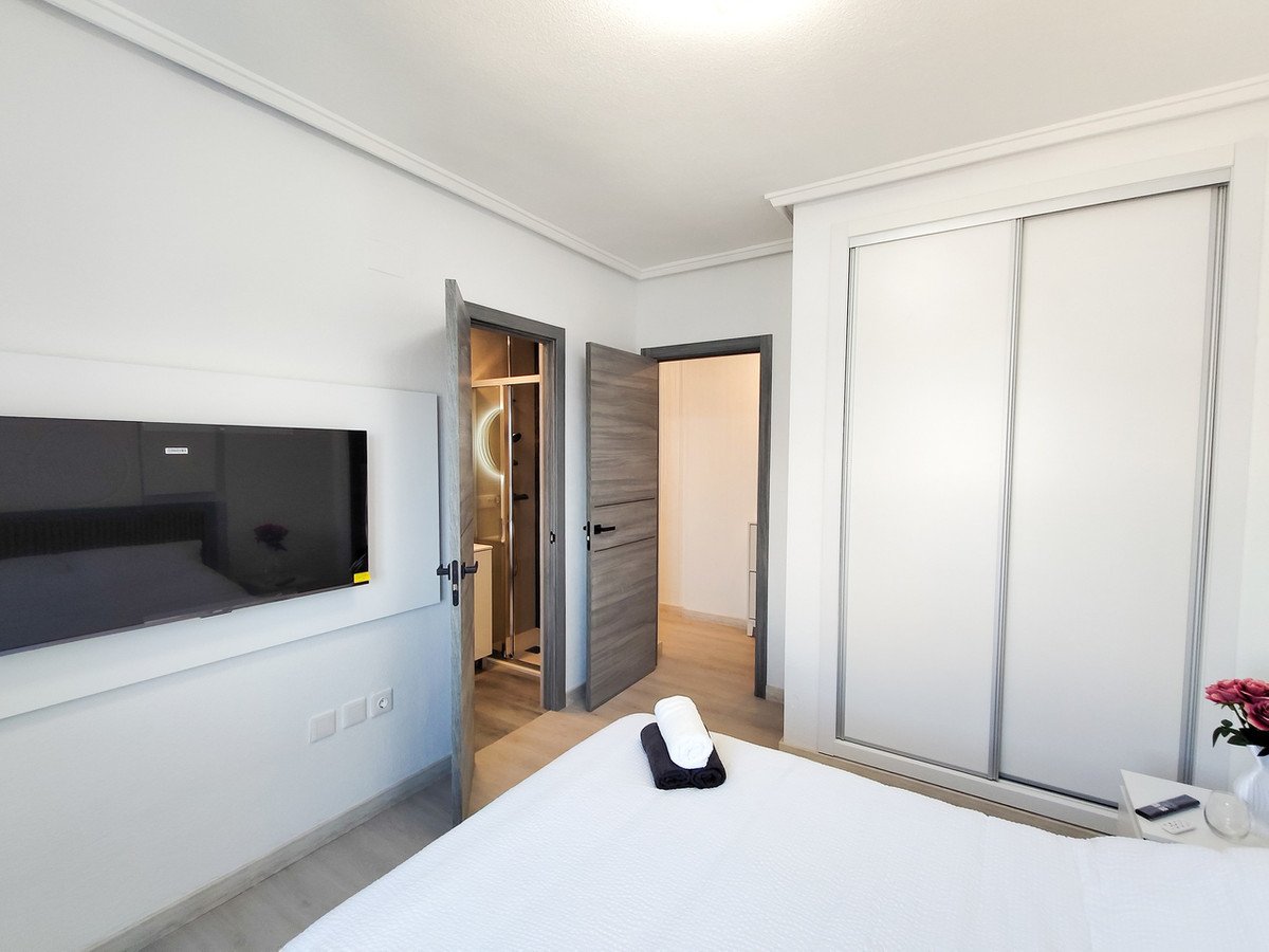 3 Bed Ground Floor Apartment in Torrevieja