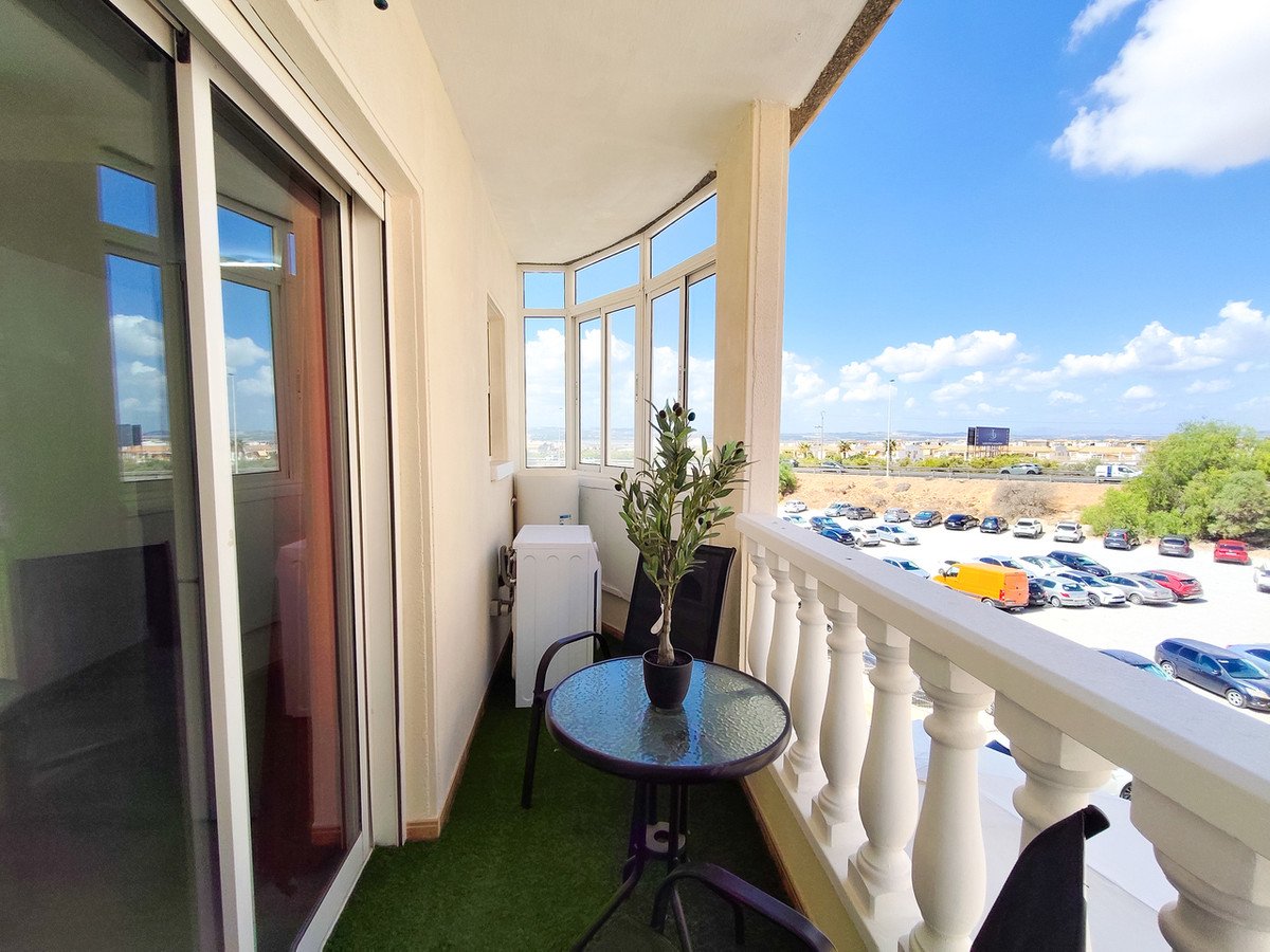 3 Bed Ground Floor Apartment in Torrevieja