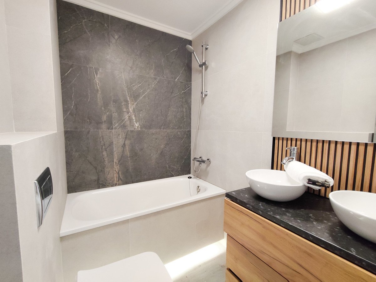 3 Bed Ground Floor Apartment in Torrevieja