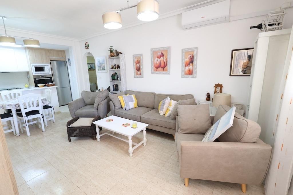 2 Bed Bungalow in Orihuela Costa