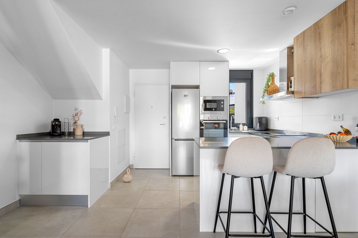2 Bed Ground Floor Apartment in Villamartin