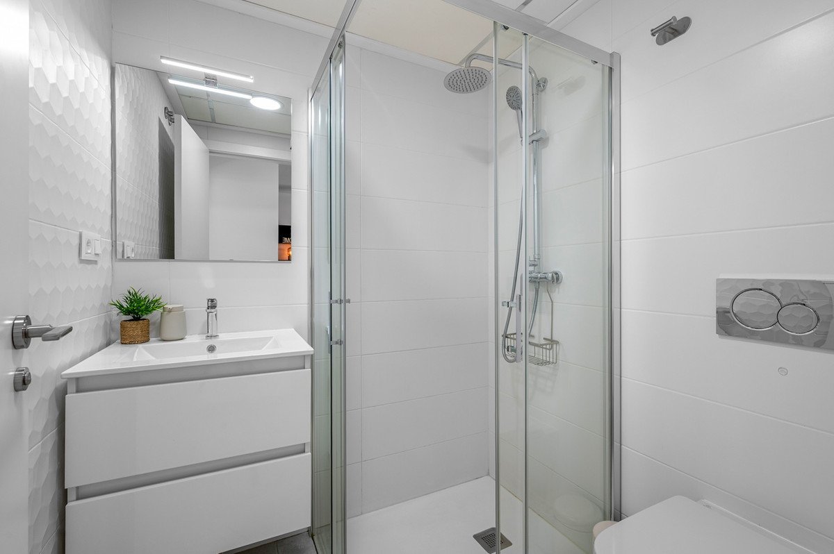 2 Bed Ground Floor Apartment in Villamartin