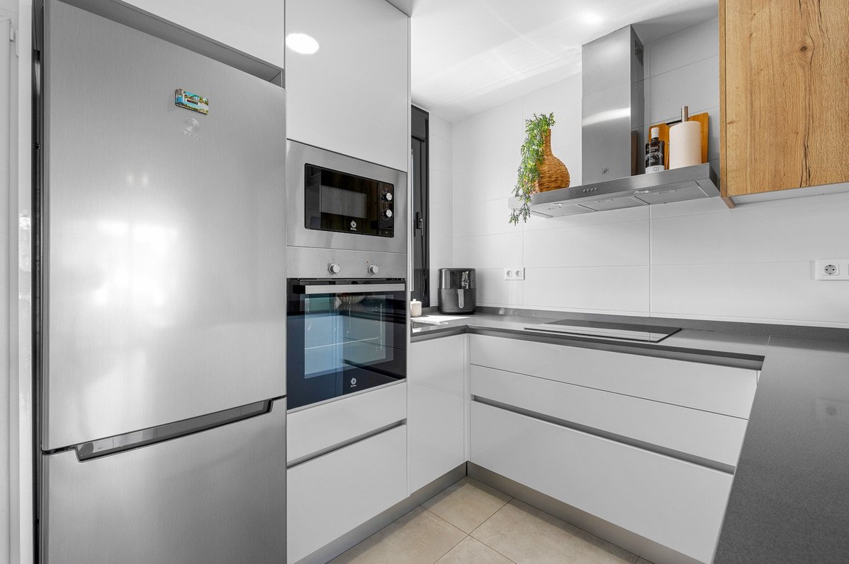 2 Bed Ground Floor Apartment in Villamartin