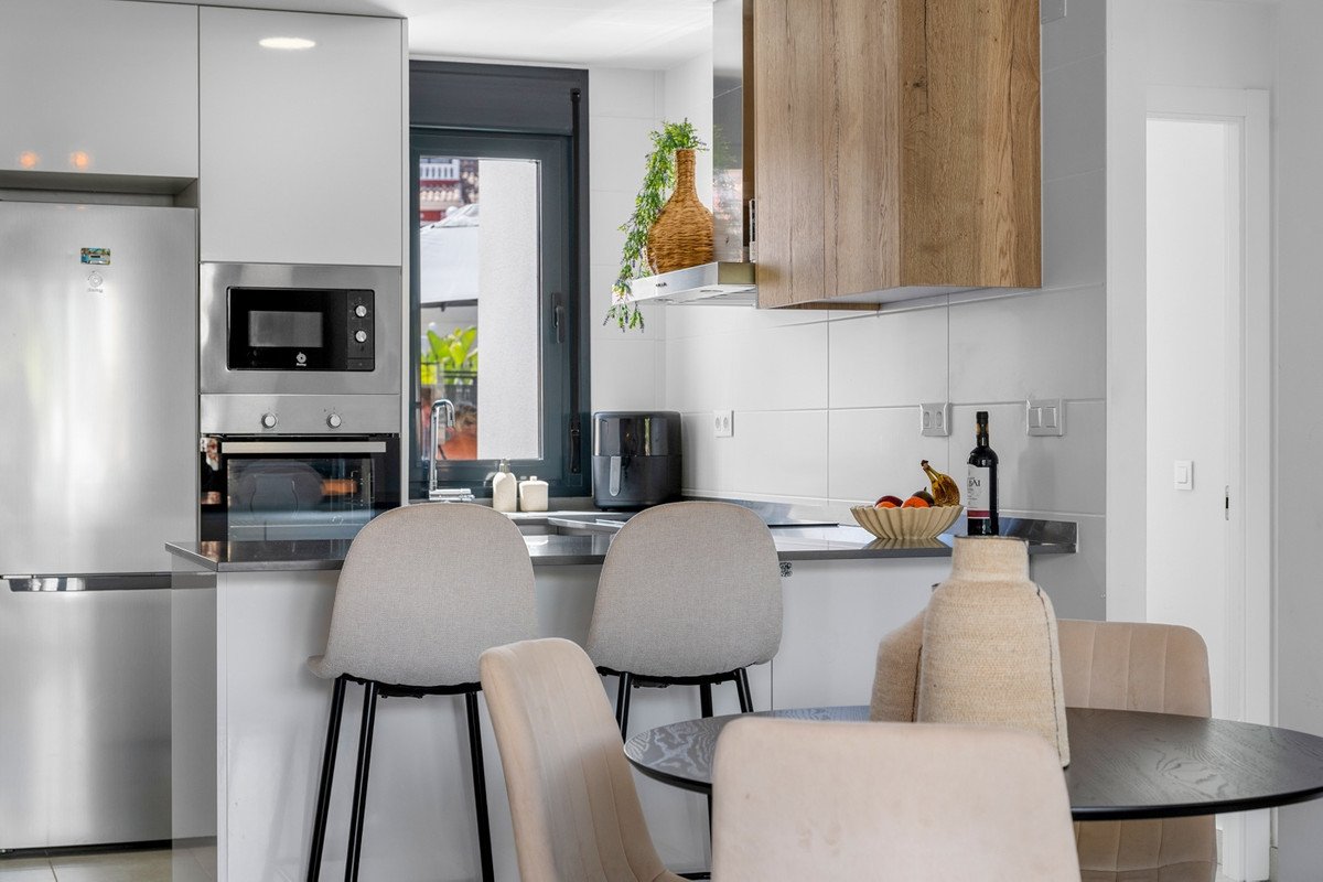 2 Bed Ground Floor Apartment in Villamartin