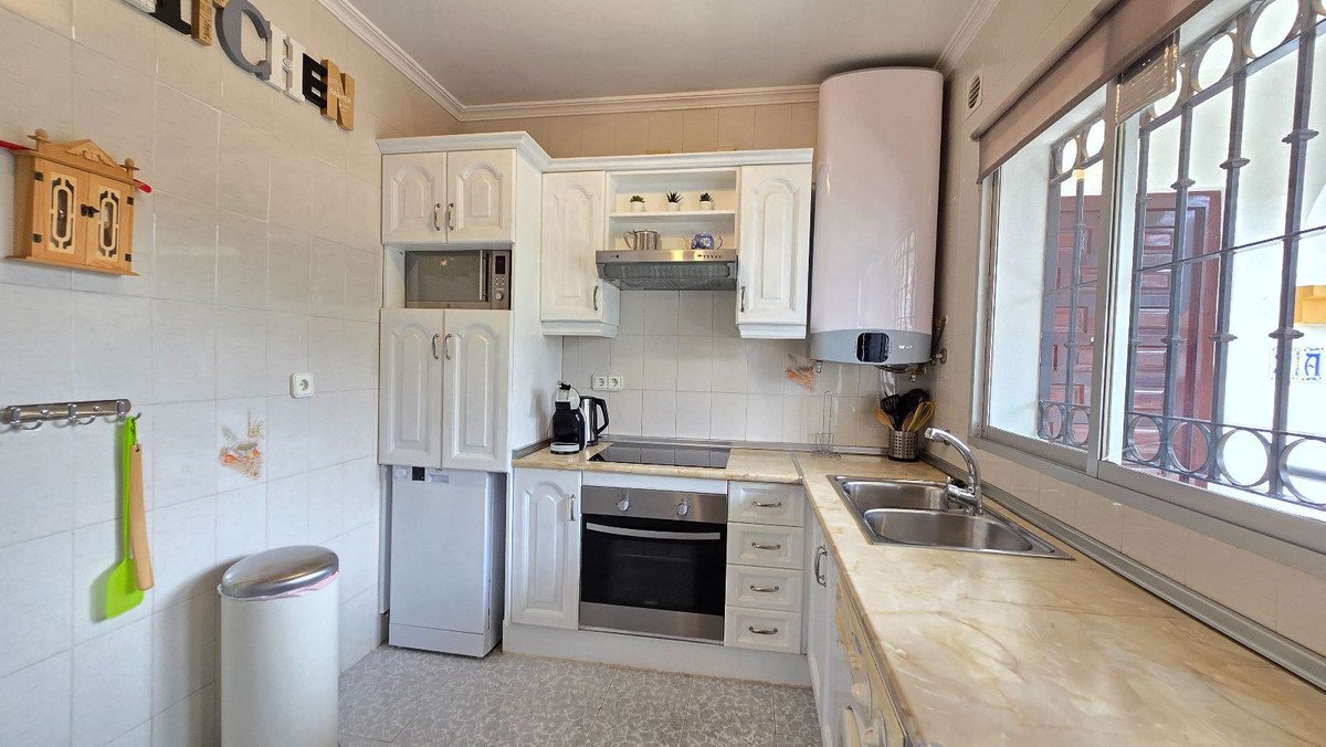 2 Bed Ground Floor Apartment in Benalmadena