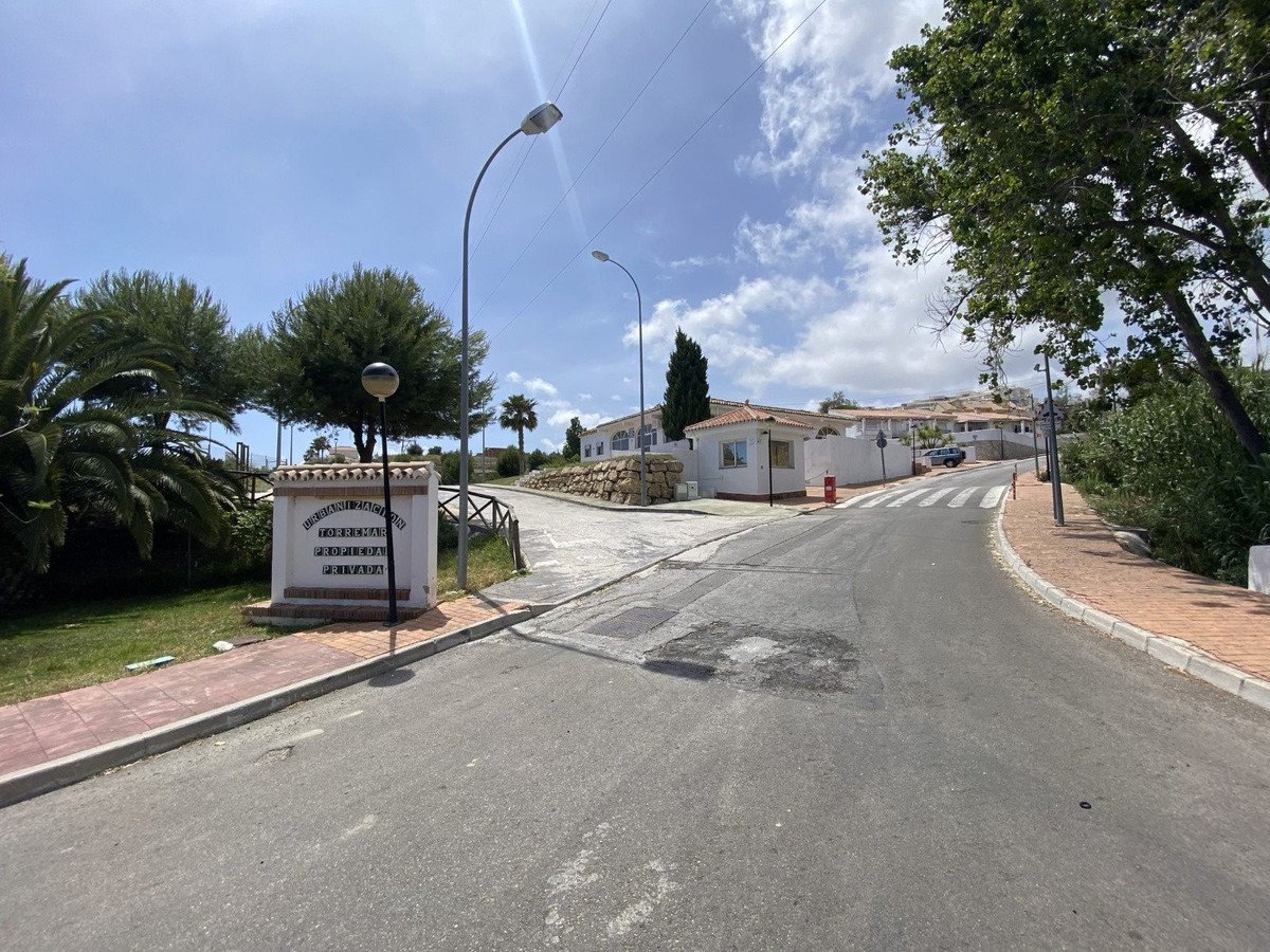 2 Bed Ground Floor Apartment in Benalmadena