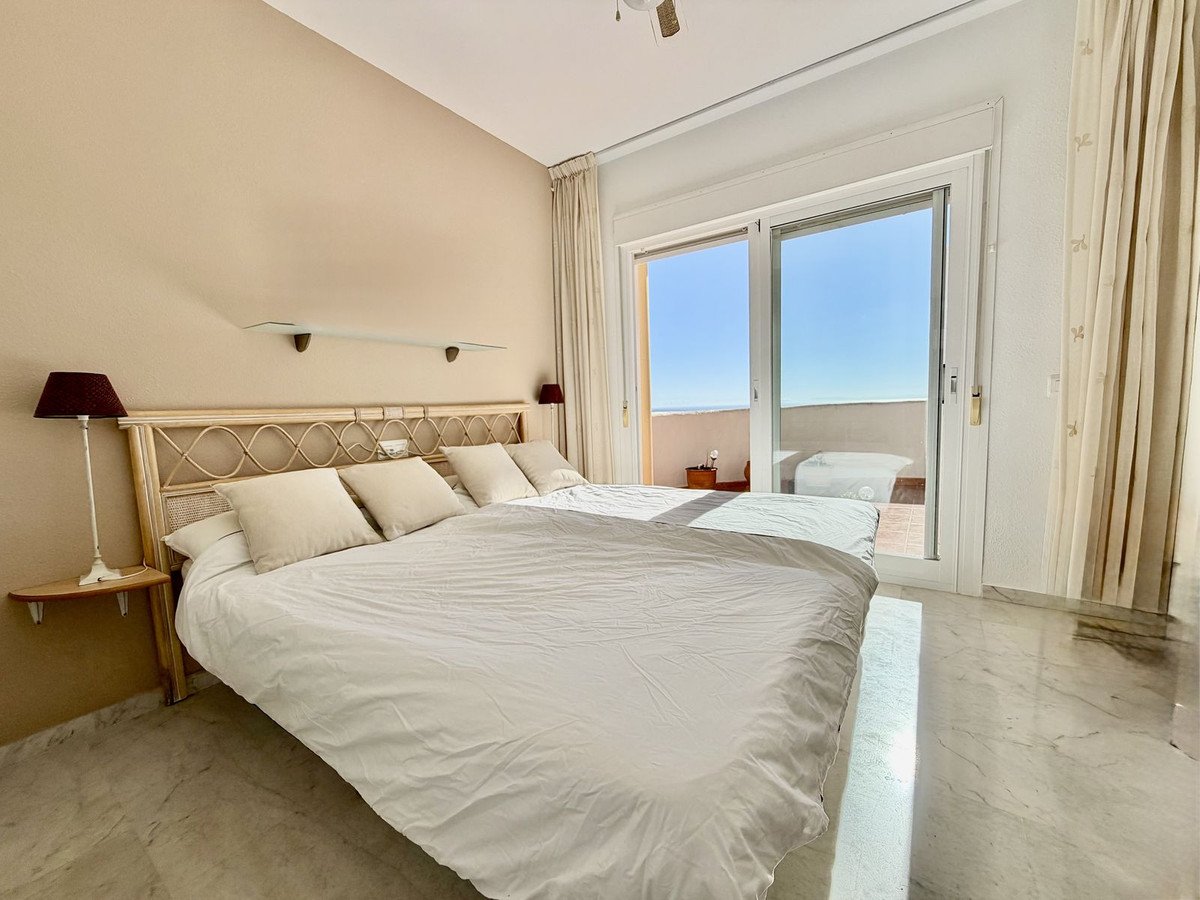 2 Bed Penthouse Duplex in Calahonda