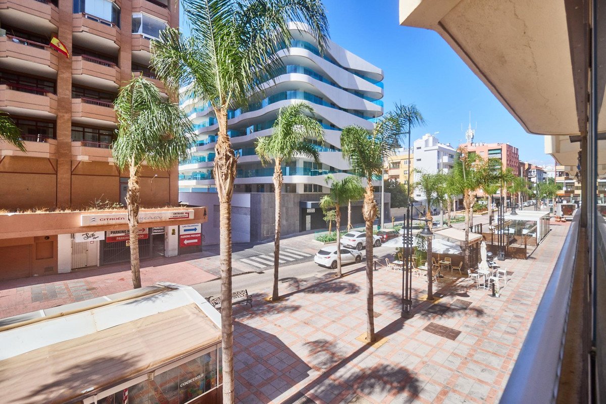 3 Bed Middle Floor Apartment in Fuengirola