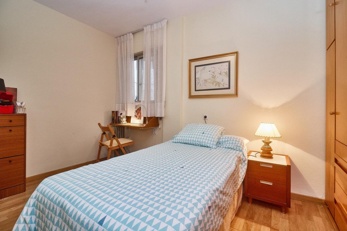 3 Bed Middle Floor Apartment in Fuengirola