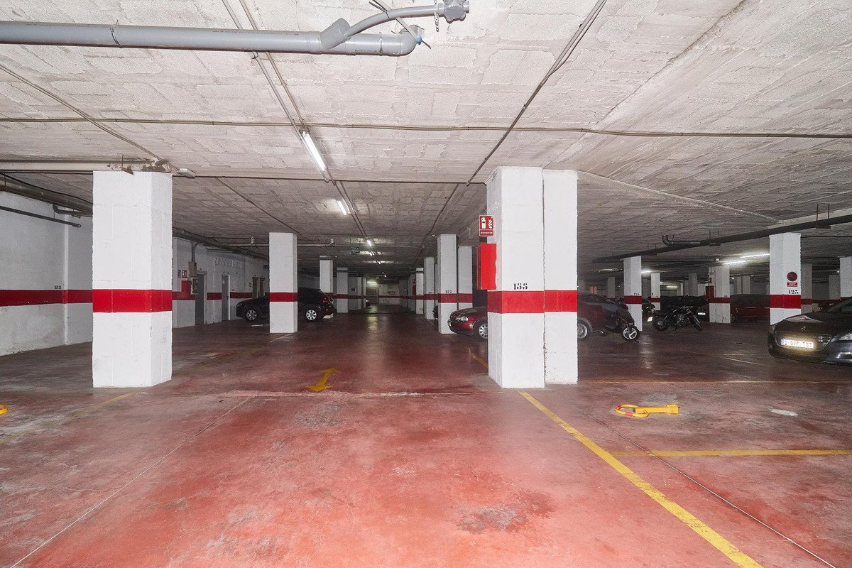 3 Bed Middle Floor Apartment in Fuengirola