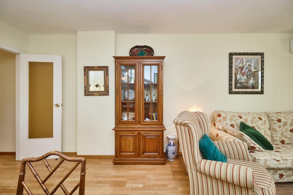 3 Bed Middle Floor Apartment in Fuengirola