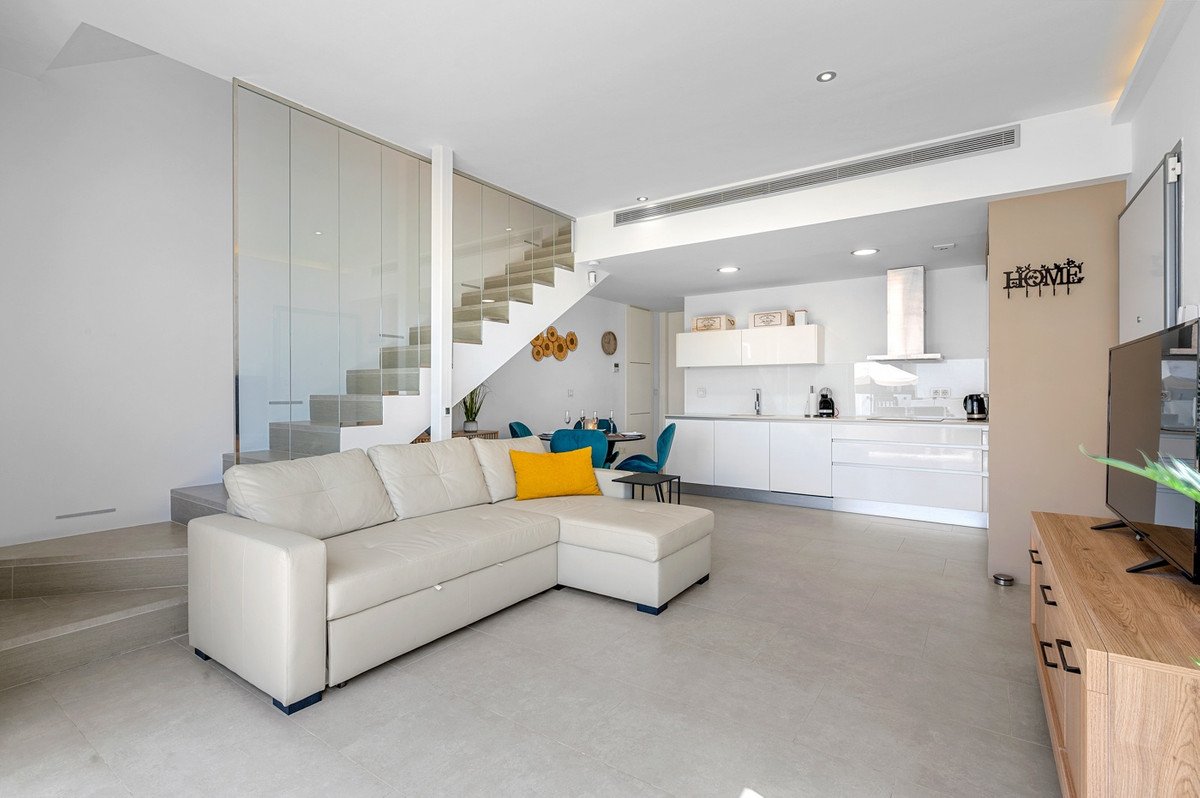 3 Bed Detached Villa in Villamartin