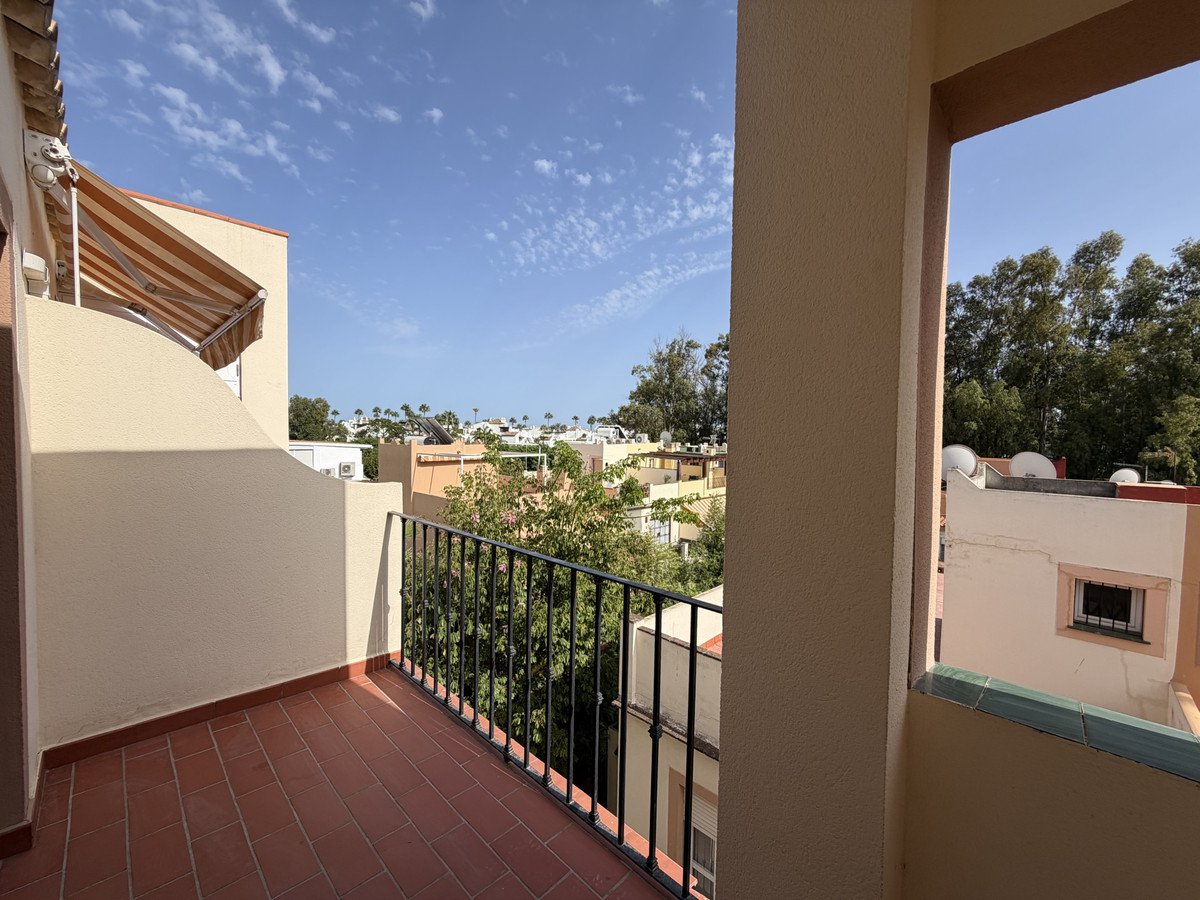 3 Bed Duplex in Estepona