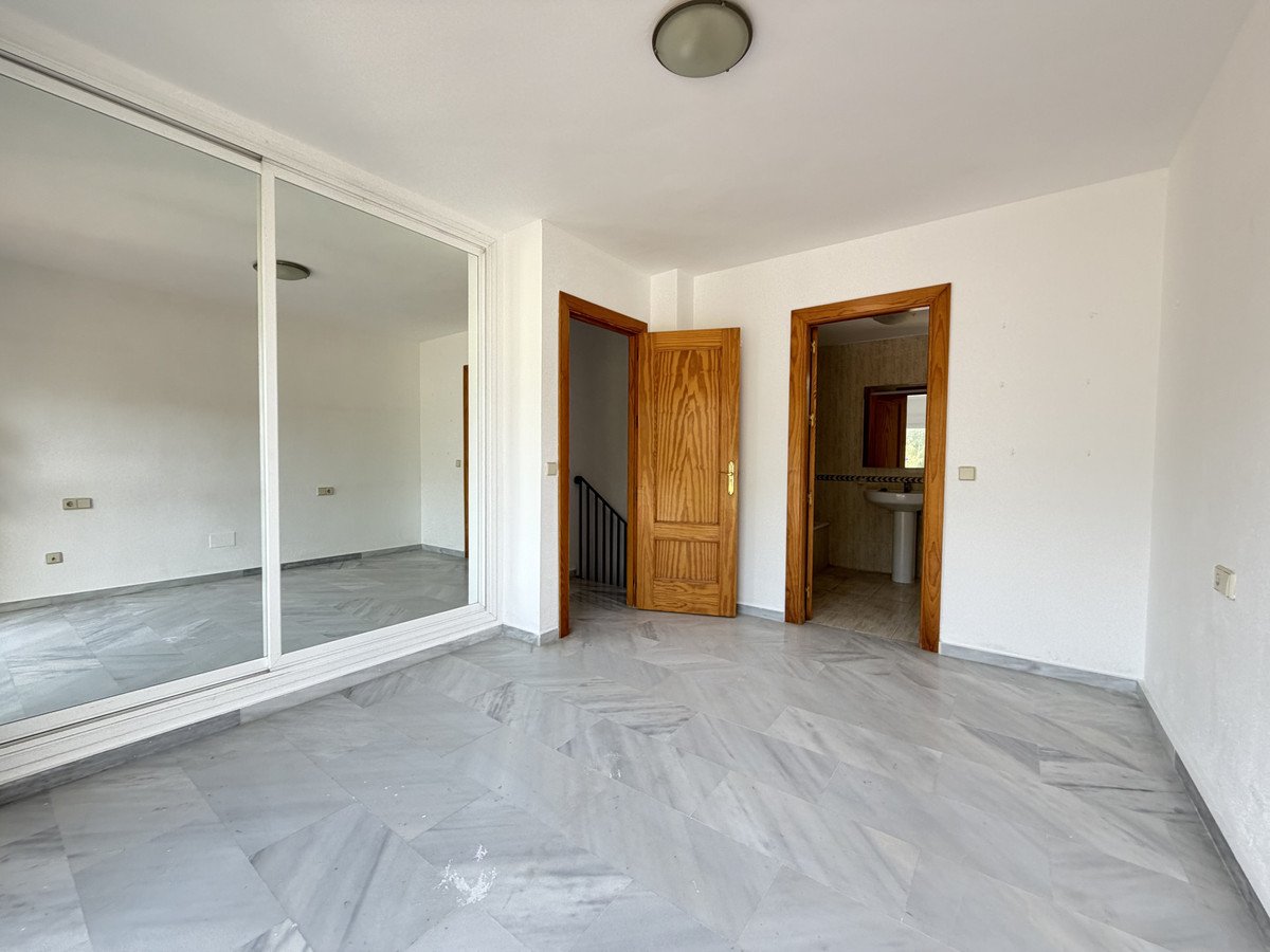 3 Bed Duplex in Estepona