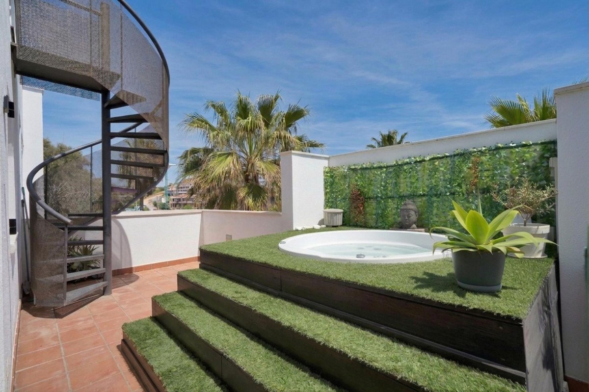 2 Bed Penthouse in Casares