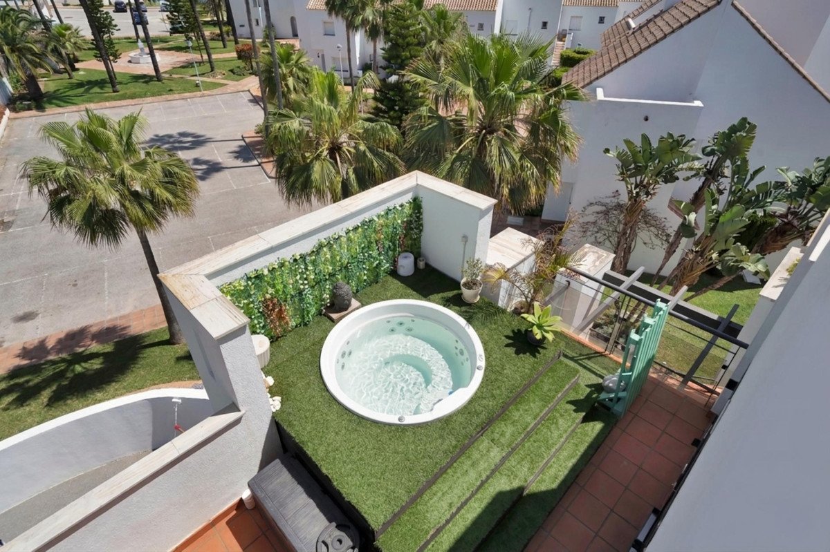 2 Bed Penthouse in Casares