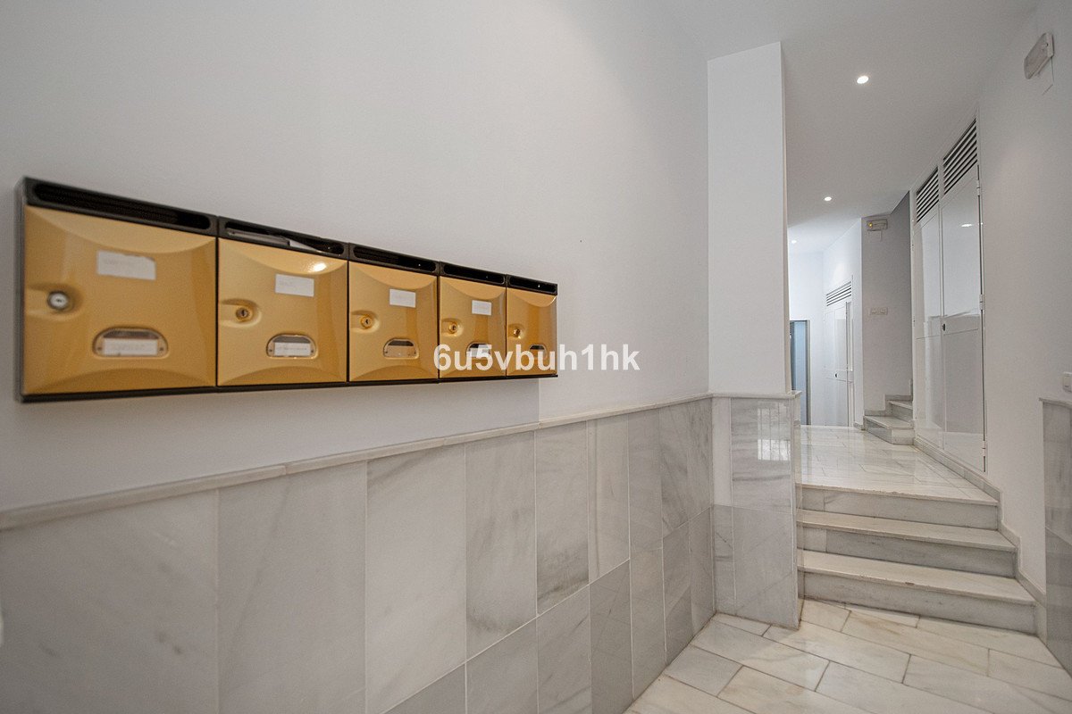 2 Bed Middle Floor Apartment in Málaga