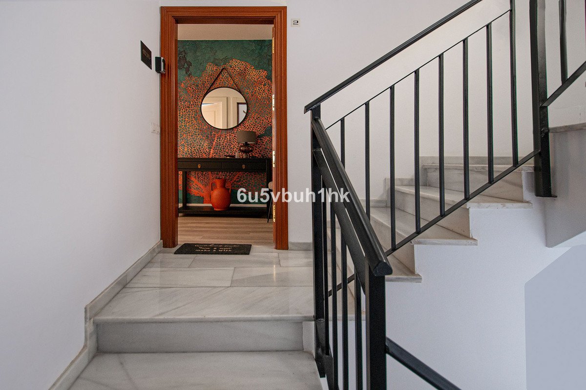 2 Bed Middle Floor Apartment in Málaga