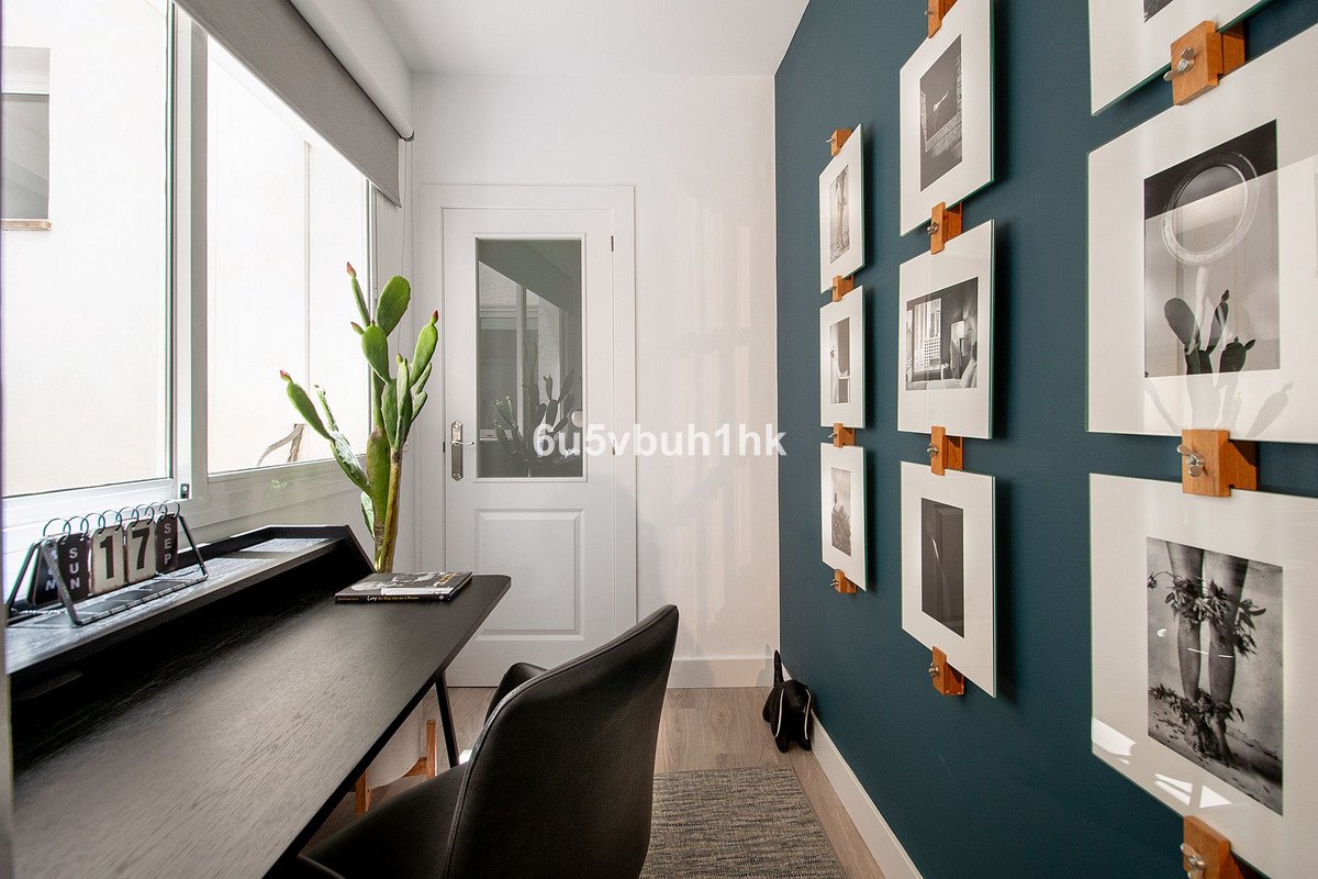 2 Bed Middle Floor Apartment in Málaga