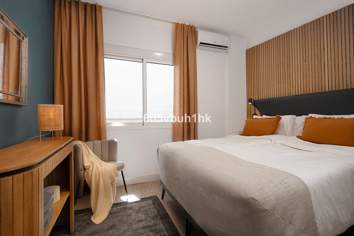 2 Bed Middle Floor Apartment in Málaga