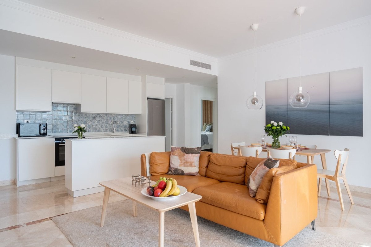 3 Bed Ground Floor Apartment in El Paraiso
