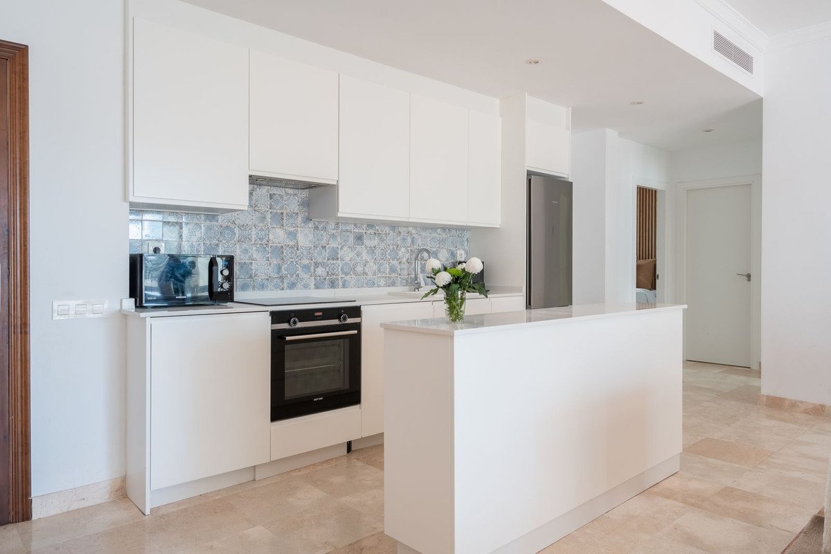 3 Bed Ground Floor Apartment in El Paraiso