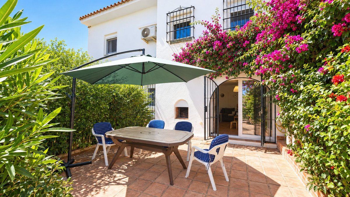 4 Bed Townhouse in Casares Playa