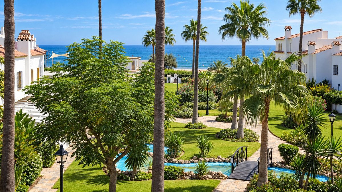 4 Bed Townhouse in Casares Playa