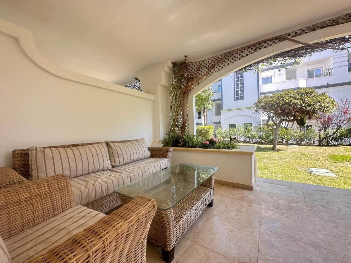 2 Bed Ground Floor Apartment in Estepona
