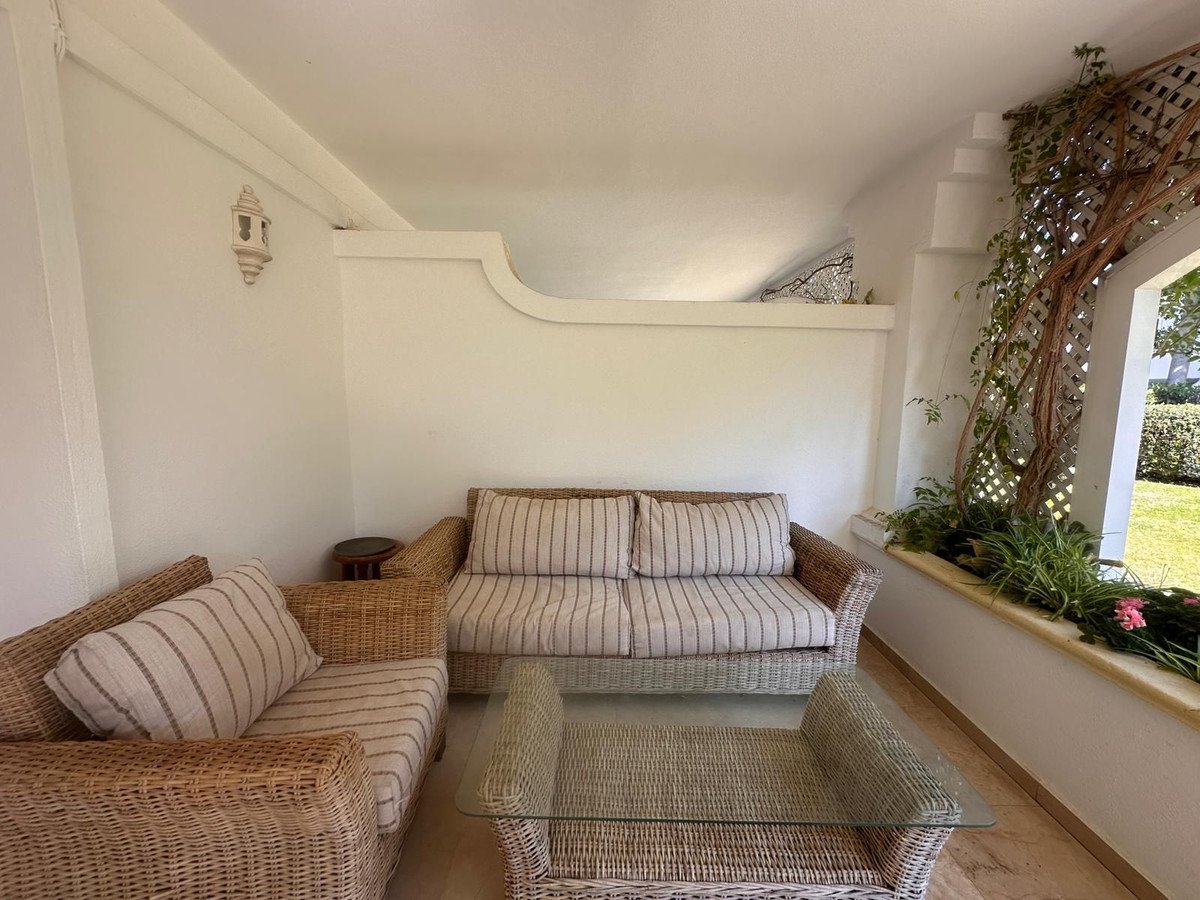 2 Bed Ground Floor Apartment in Estepona
