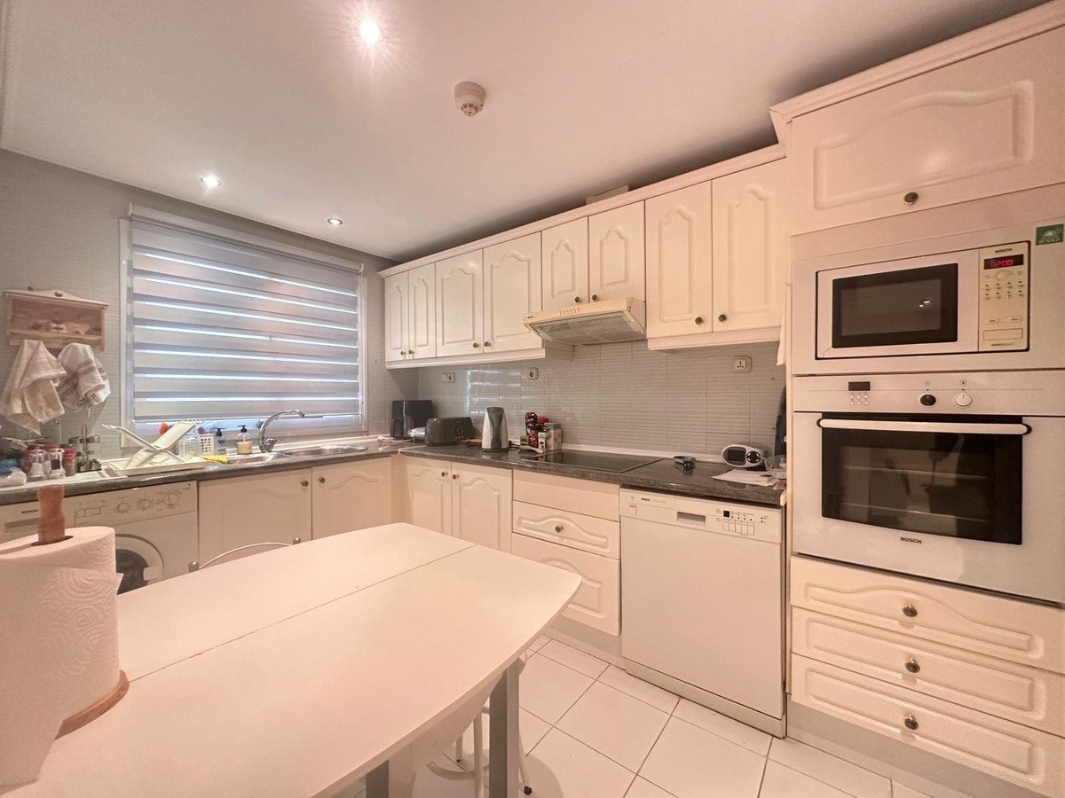 2 Bed Ground Floor Apartment in Estepona