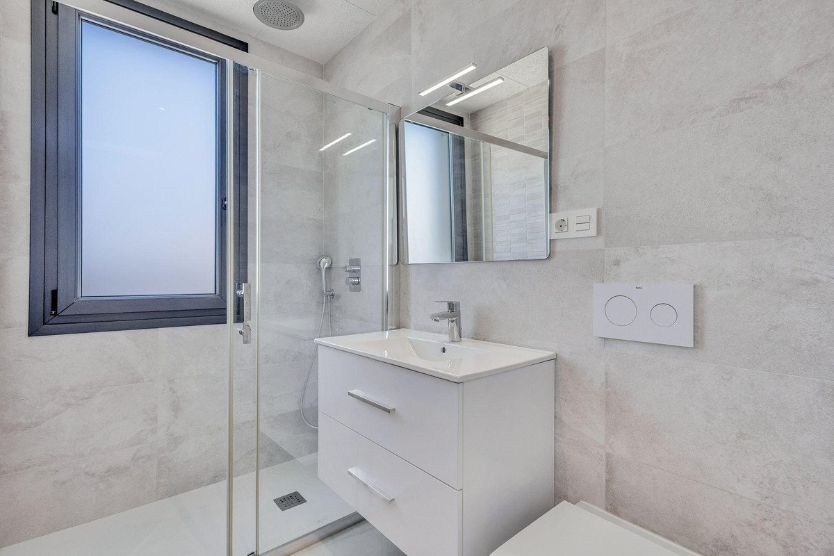 3 Bed Detached Villa in Torrevieja