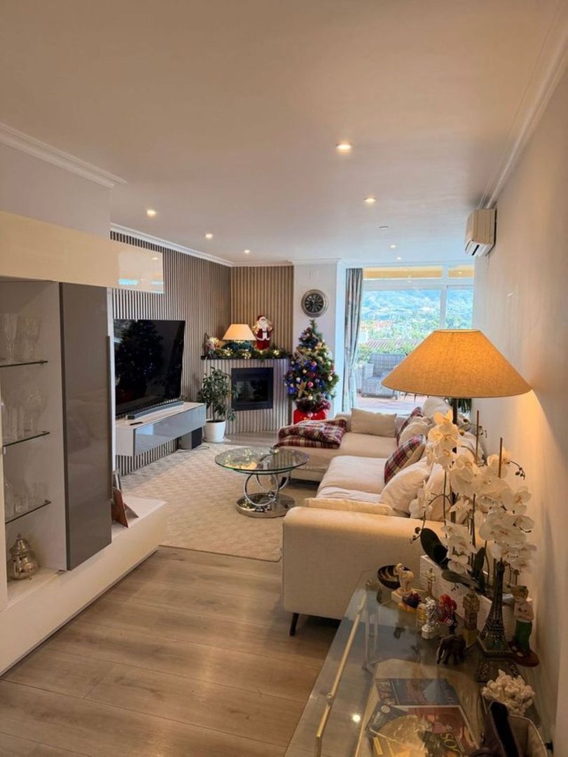 3 Bed Middle Floor Apartment in Marbella