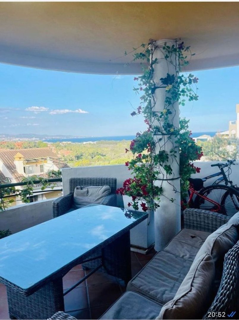 3 Bed Middle Floor Apartment in Marbella
