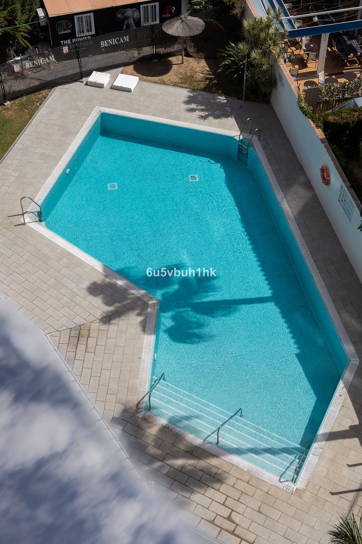 2 Bed Middle Floor Apartment in Benalmadena Costa