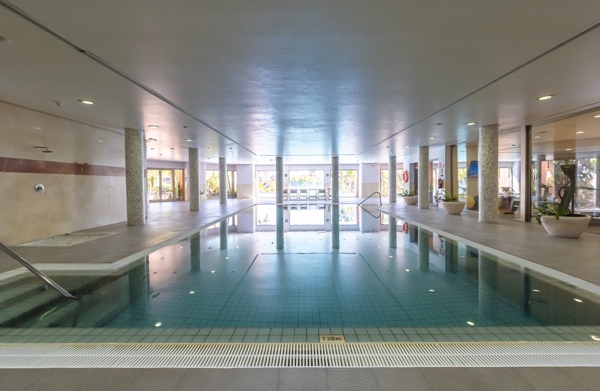 2 Bed Middle Floor Apartment in The Golden Mile