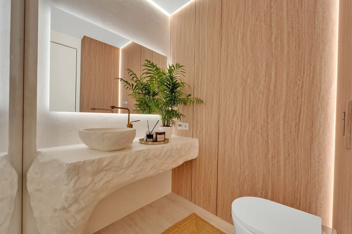 3 Bed Middle Floor Apartment in Nagüeles